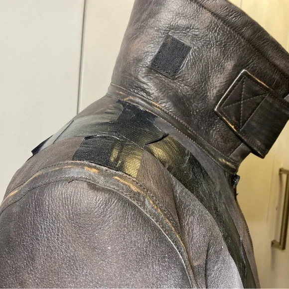 Balenciaga Paint Logo Taped Genuine Shearling Bomber Jacket - Picture 8 of 16